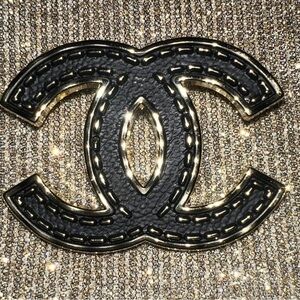 Elegant Stamped Black and Gold Designer Broach
